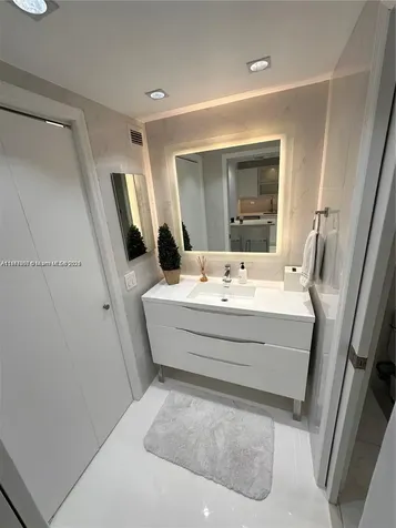 2301 Collins Avenue Miami Beach FL 33139