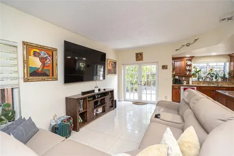 15905 SW 83rd Terrace Miami FL 33193