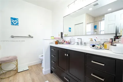 15905 SW 83rd Terrace Miami FL 33193