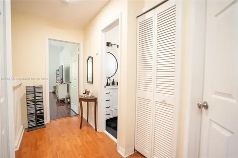 15905 SW 83rd Terrace Miami FL 33193