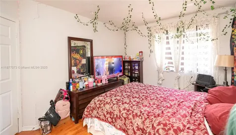 15905 SW 83rd Terrace Miami FL 33193