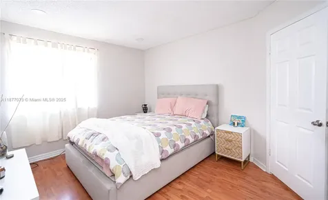 15905 SW 83rd Terrace Miami FL 33193