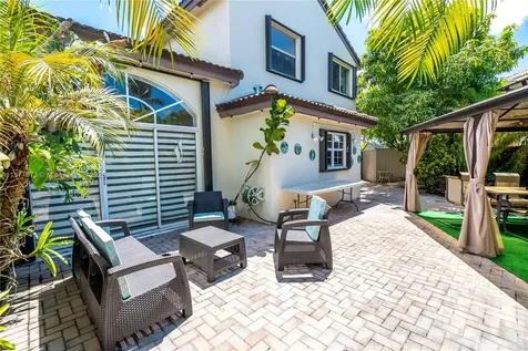 15905 SW 83rd Terrace Miami FL 33193