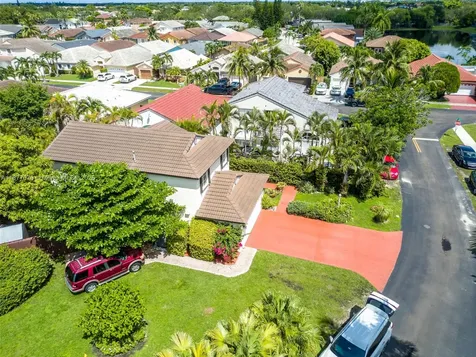 15905 SW 83rd Terrace Miami FL 33193
