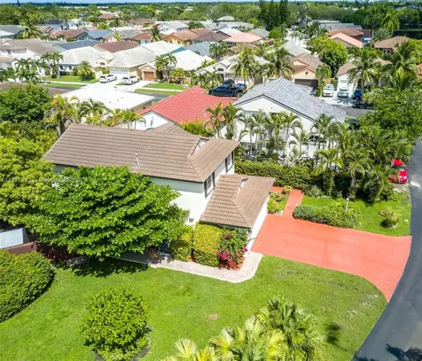 15905 SW 83rd Terrace Miami FL 33193