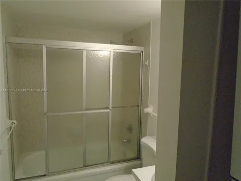 4174 Inverrary Drive Lauderhill FL 33319
