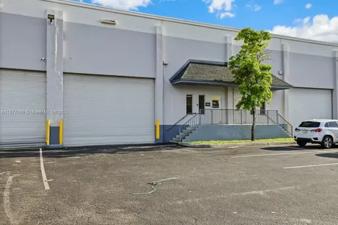 2273 NW 82nd Avenue Doral FL 33122