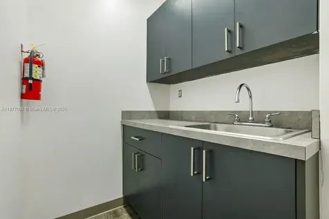2273 NW 82nd Avenue Doral FL 33122