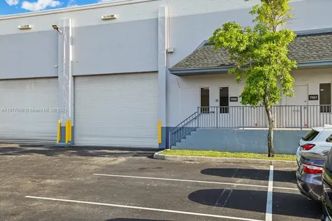 2273 NW 82nd Avenue Doral FL 33122