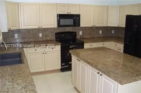 7733 NW 17th Court Pembroke Pines FL 33024