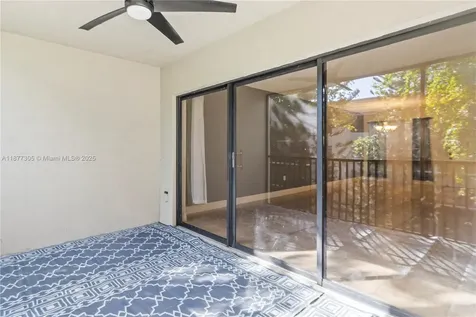 481 Ives Dairy Road Miami FL 33179