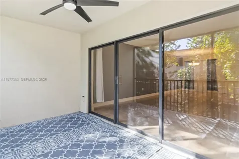 481 Ives Dairy Road Miami FL 33179