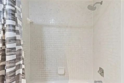 481 Ives Dairy Road Miami FL 33179