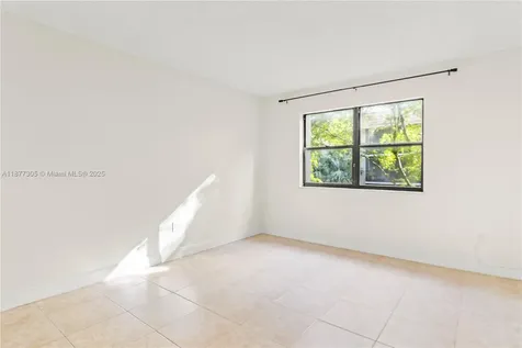 481 Ives Dairy Road Miami FL 33179
