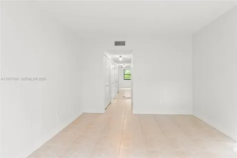 481 Ives Dairy Road Miami FL 33179