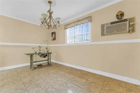 3277 NW 202nd Lane Miami Gardens FL 33056