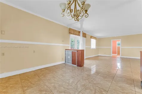 3277 NW 202nd Lane Miami Gardens FL 33056