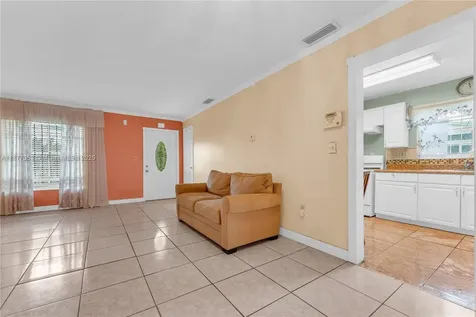 3277 NW 202nd Lane Miami Gardens FL 33056