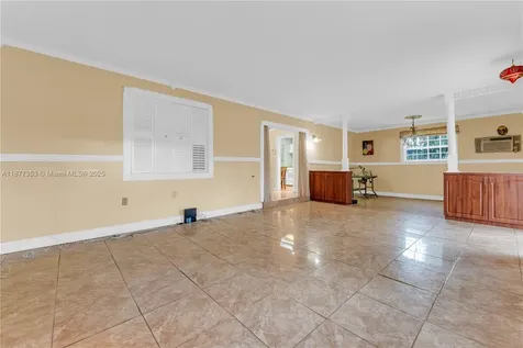 3277 NW 202nd Lane Miami Gardens FL 33056