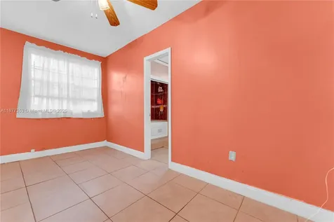 3277 NW 202nd Lane Miami Gardens FL 33056