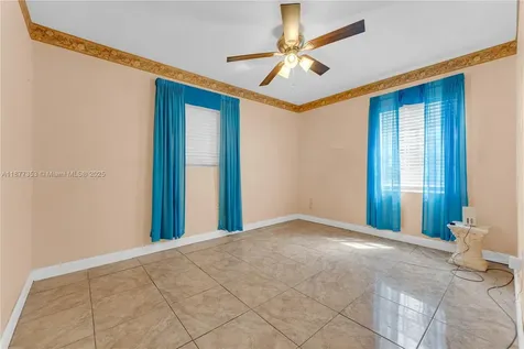 3277 NW 202nd Lane Miami Gardens FL 33056