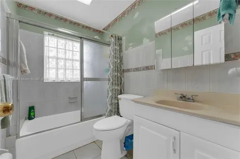3277 NW 202nd Lane Miami Gardens FL 33056