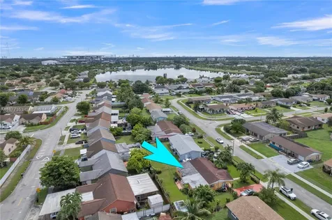 3277 NW 202nd Lane Miami Gardens FL 33056