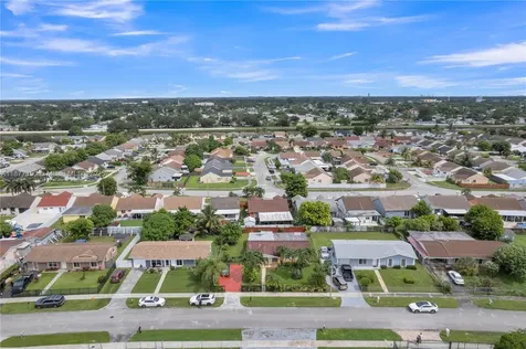 3277 NW 202nd Lane Miami Gardens FL 33056