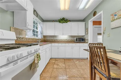 3277 NW 202nd Lane Miami Gardens FL 33056