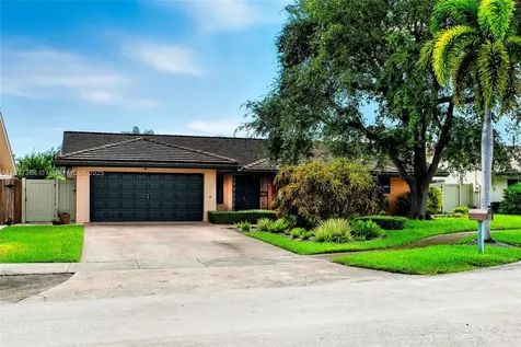8151 SW 90th Avenue Miami FL 33173