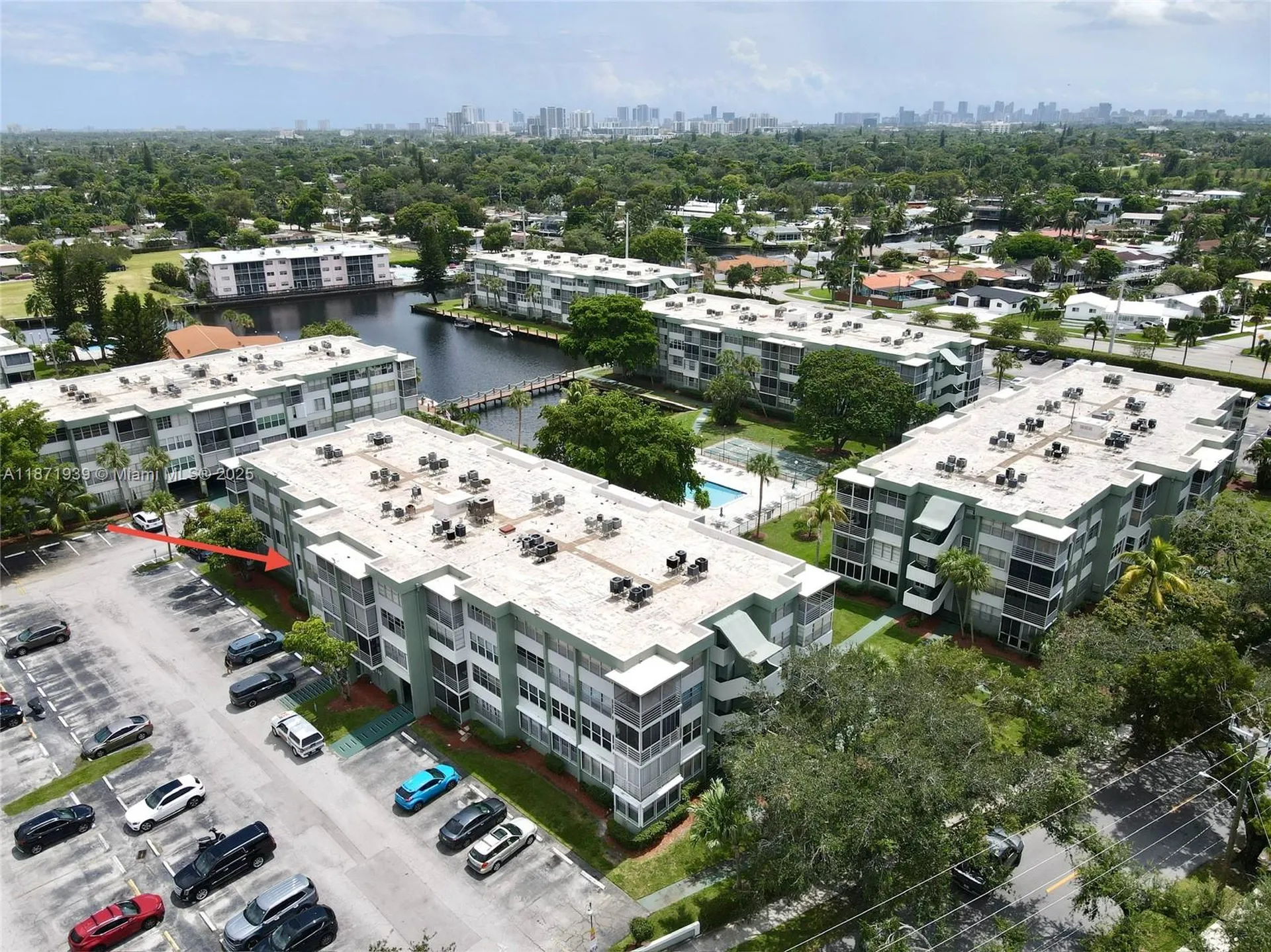 2771 Taft Street Hollywood FL 33020