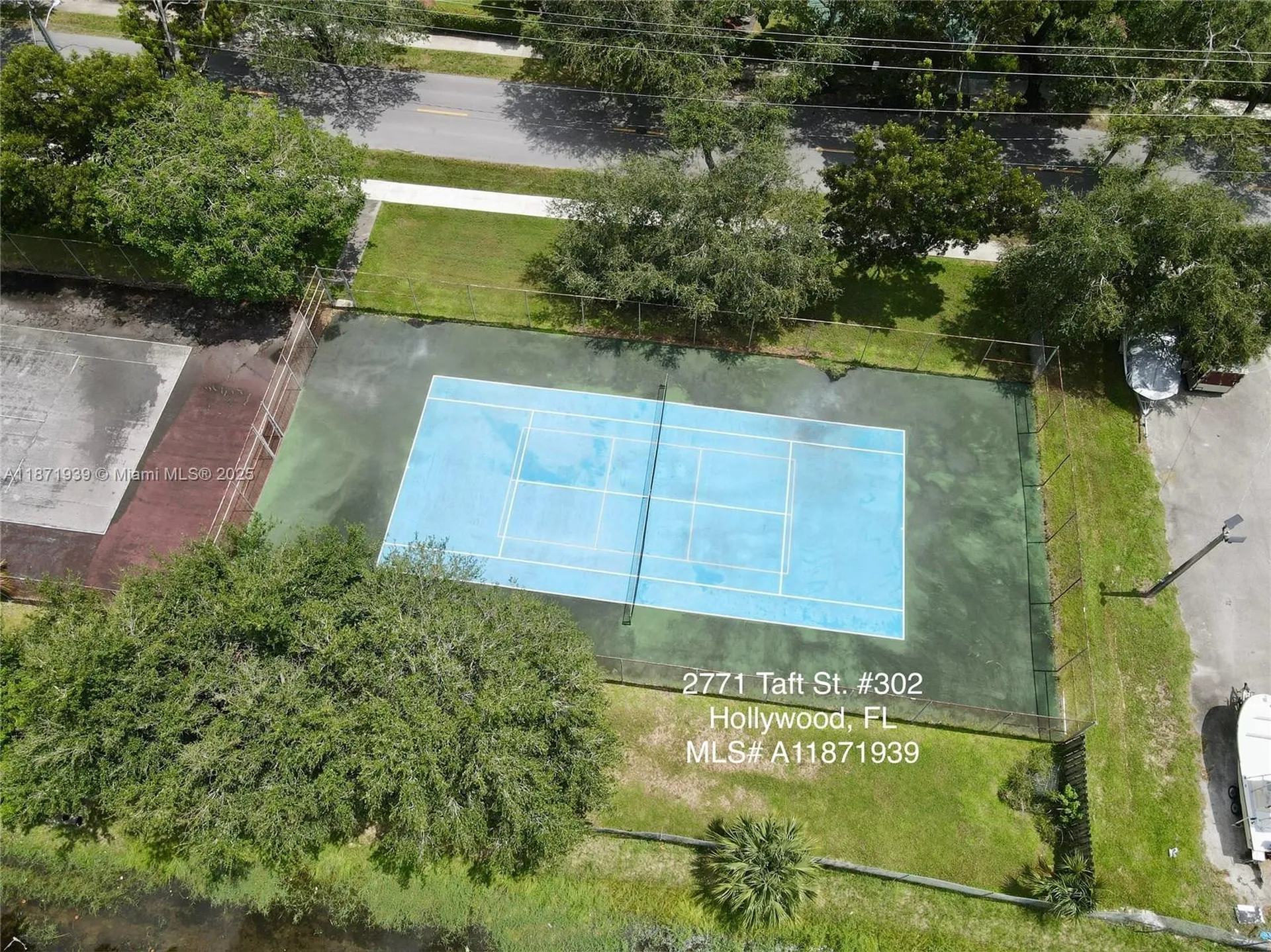 2771 Taft Street Hollywood FL 33020