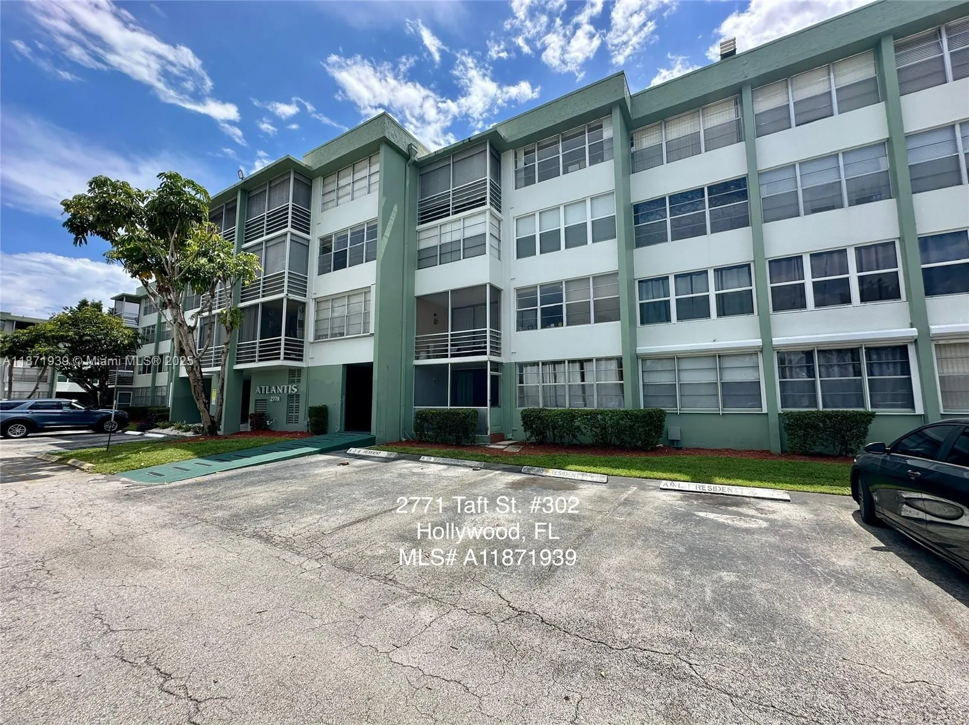 2771 Taft Street Hollywood FL 33020