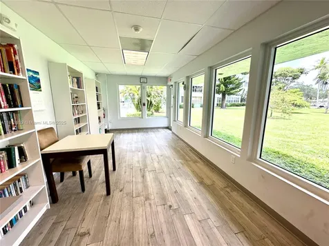 2771 Taft Street Hollywood FL 33020
