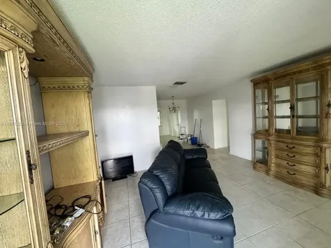 8403 NW 59th Court Tamarac FL 33321