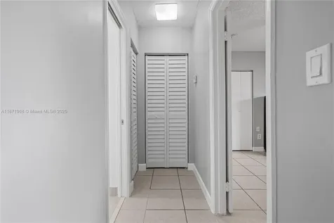 11740 SW 182nd Terrace Miami FL 33177