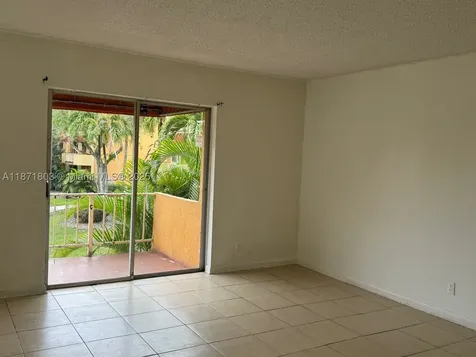 17901 NW 68th Avenue Hialeah FL 33015