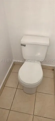 17901 NW 68th Avenue Hialeah FL 33015
