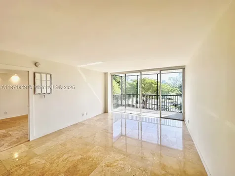 3301 N Country Club Drive Aventura FL 33180