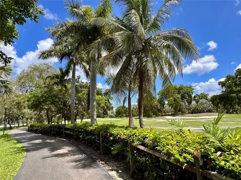 3301 N Country Club Drive Aventura FL 33180