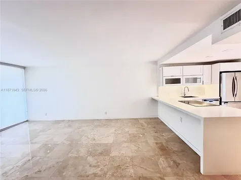 3301 N Country Club Drive Aventura FL 33180