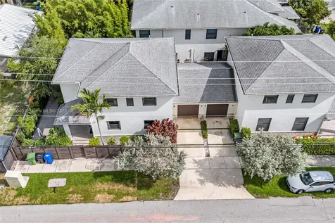 233 NE 11th Street Fort Lauderdale FL 33304