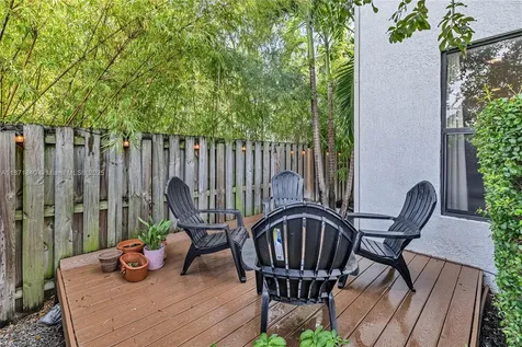 233 NE 11th Street Fort Lauderdale FL 33304