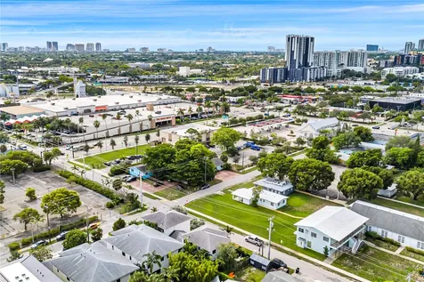 233 NE 11th Street Fort Lauderdale FL 33304