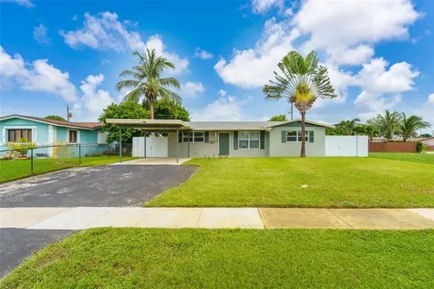 2751 SW 4th Street Fort Lauderdale FL 33312