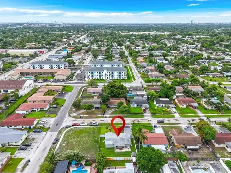 2751 SW 4th Street Fort Lauderdale FL 33312