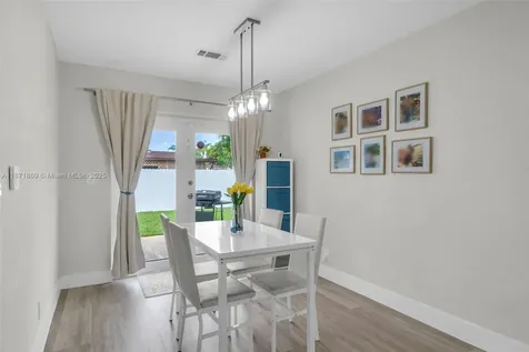 2751 SW 4th Street Fort Lauderdale FL 33312