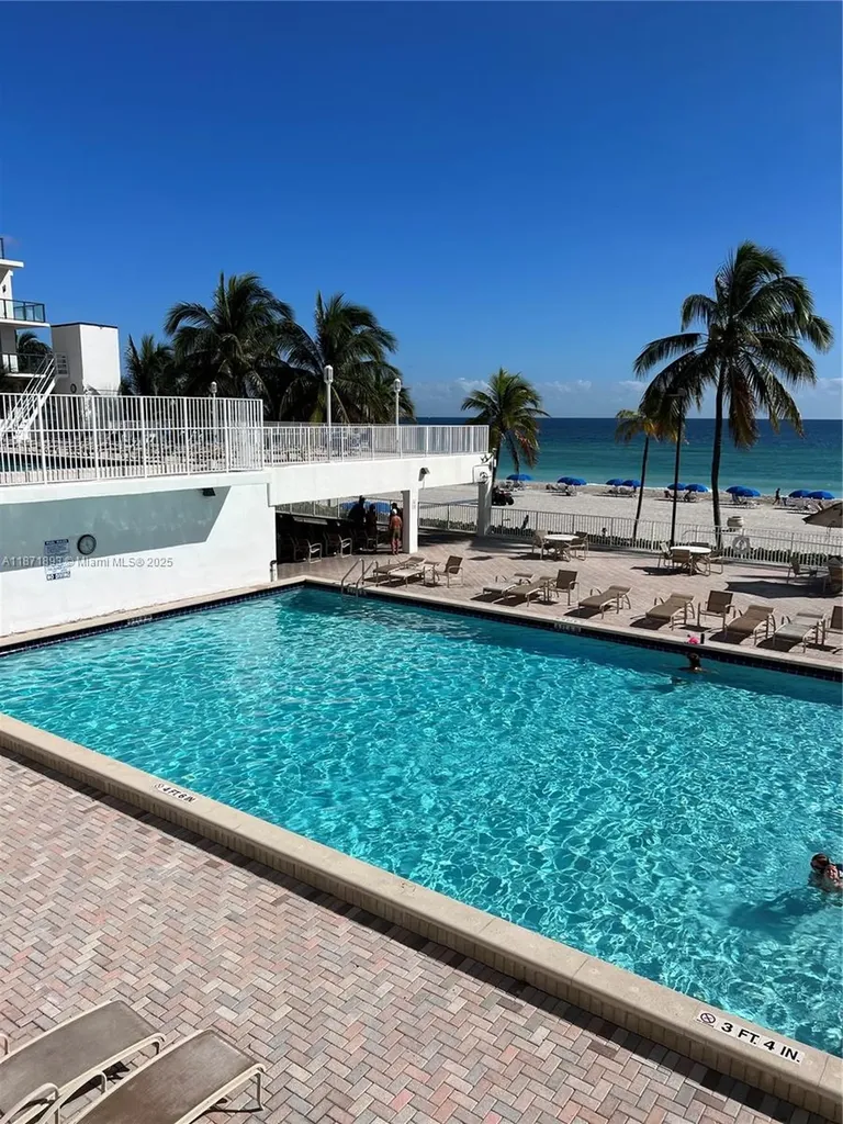 2301 S Ocean Drive Hollywood FL 33019
