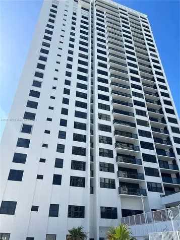 2301 S Ocean Drive Hollywood FL 33019