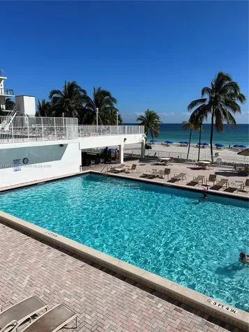2301 S Ocean Drive Hollywood FL 33019